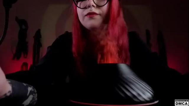 Image 10 of amanita__pantherina Stream on Chaturbate on 2 months ago