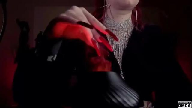 Image 10 of amanita__pantherina Stream on Chaturbate on 22 days ago