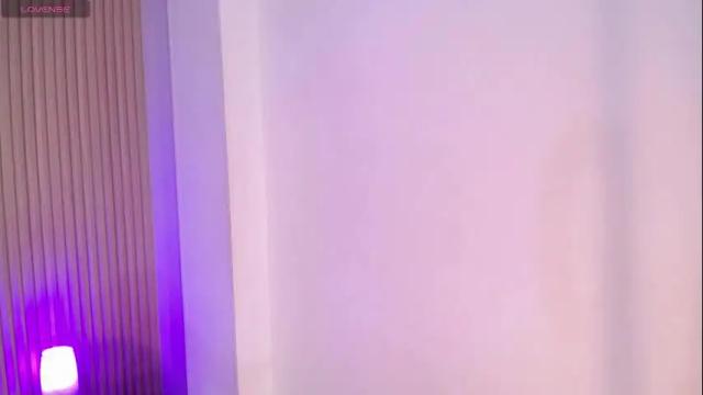 Image 4 of amapola_hs Stream on Chaturbate on 2 months ago