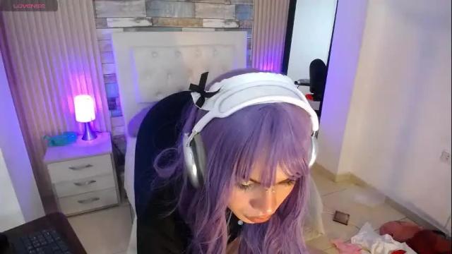 Image 11 of amapola_hs Stream on Chaturbate on 2 months ago