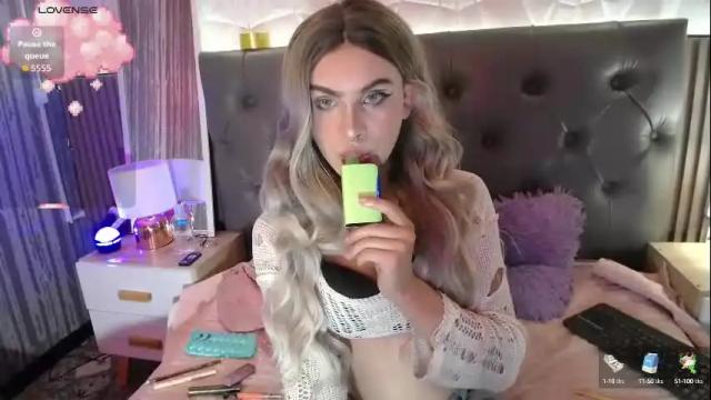 Image 3 of amapola_hs Stream on Chaturbate on 1 month ago