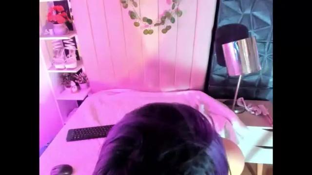 Image 3 of amapola_hs Stream on Chaturbate on 1 month ago