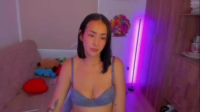 Image 12 of amara_cruz_ Stream on Chaturbate on 1 month ago