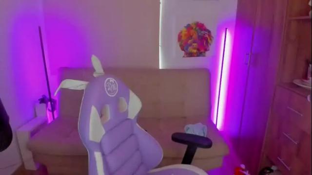 Image 8 of amara_cruz_ Stream on Chaturbate on 1 month ago