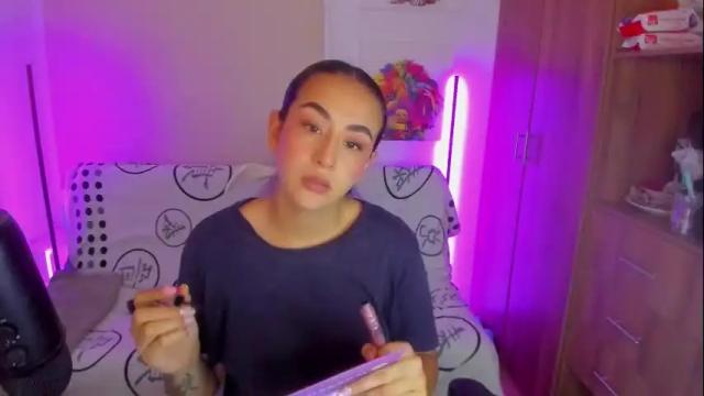 Image 2 of amara_cruz_ Stream on Chaturbate on 4 months ago