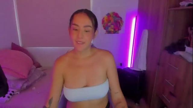 Image 10 of amara_cruz_ Stream on Chaturbate on 4 months ago