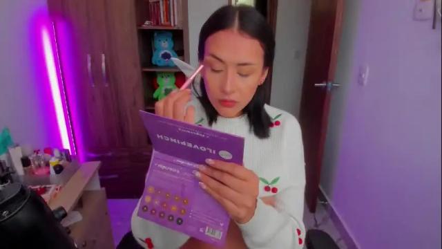 Image 6 of amara_cruz_ Stream on Chaturbate on 3 months ago