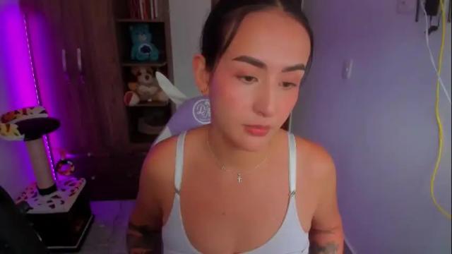 Image 3 of amara_cruz_ Stream on Chaturbate on 3 months ago