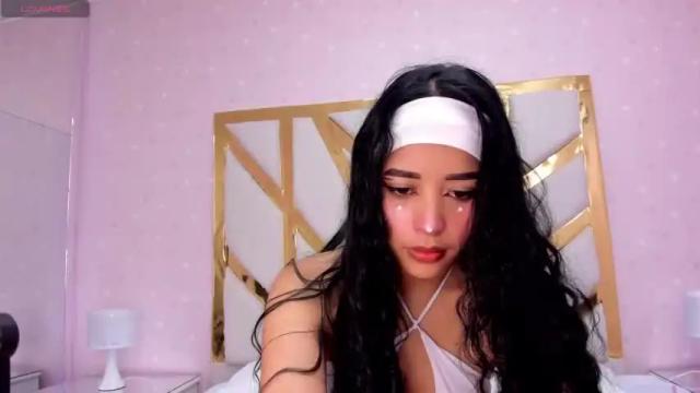 Image 6 of amara_grant Stream on Chaturbate on 13 months ago