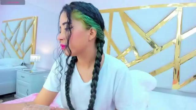 Image 10 of amara_grant Stream on Chaturbate on 13 months ago