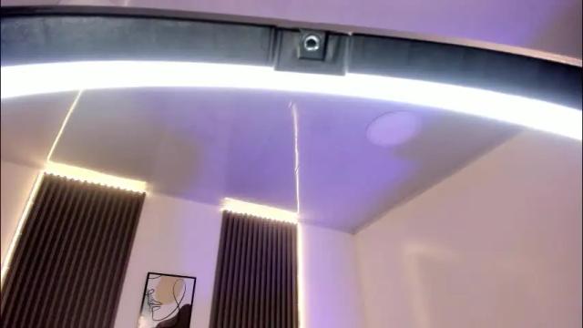 Image 2 of amara_lewiis Stream on Chaturbate on 23 days ago