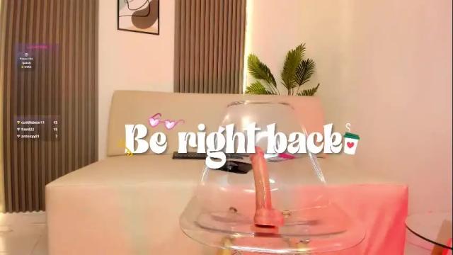 Image 11 of amara_lewiis Stream on Chaturbate on 20 days ago