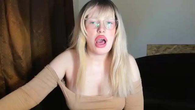 Image 4 of amara_maple Stream on Chaturbate on 16 months ago