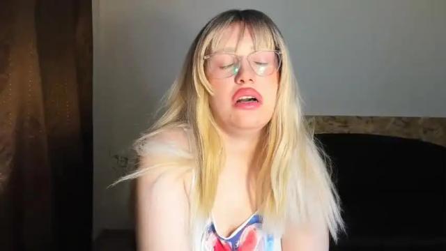 Image 12 of amara_maple Stream on Chaturbate on 18 months ago