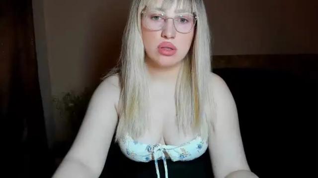 Thumbnail 1, amara_maple's Stream at Chaturbate, 14 months ago