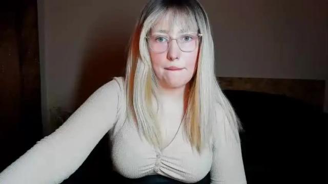 Image 10 of amara_maple Stream on Chaturbate on 14 months ago