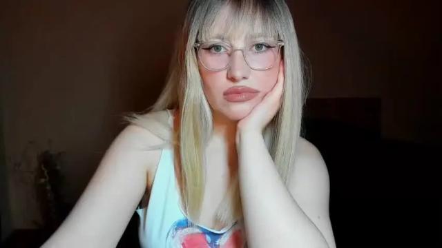 Image 7 of amara_maple Stream on Chaturbate on 16 months ago