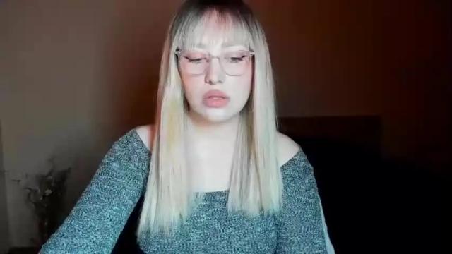 Image 10 of amara_maple Stream on Chaturbate on 13 months ago