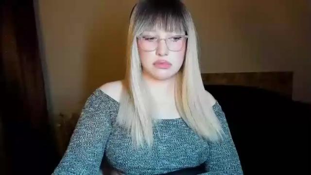 Image 8 of amara_maple Stream on Chaturbate on 12 months ago