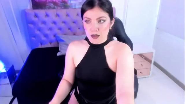 Image 3 of amara_vega Stream on Chaturbate on 1 month ago