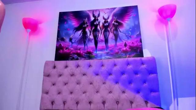 Image 11 of amara_vega Stream on Chaturbate on 1 month ago