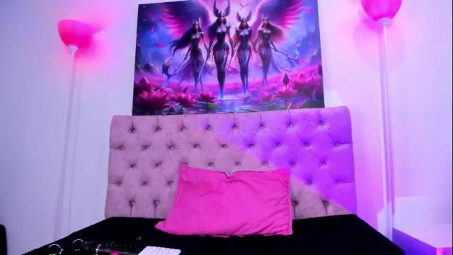 Image 2 of amara_vega Stream on Chaturbate on 1 month ago