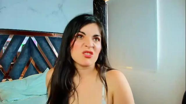 Image 11 of amara_vega Stream on Chaturbate on 1 month ago