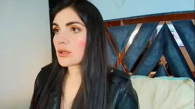 Image 7 of amara_vega Stream on Chaturbate on 1 month ago