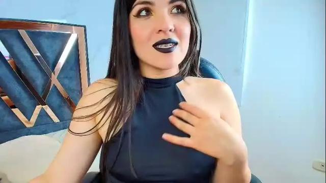 Image 10 of amara_vega Stream on Chaturbate on 1 month ago
