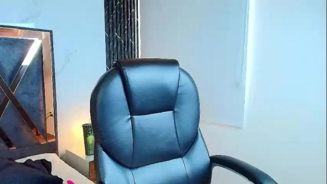 Image 3 of amara_vega Stream on Chaturbate on 1 month ago