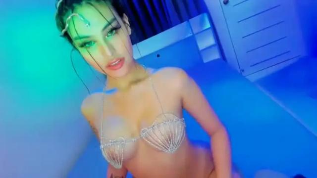 Image 4 of amarafucks Stream on Chaturbate on 19 months ago