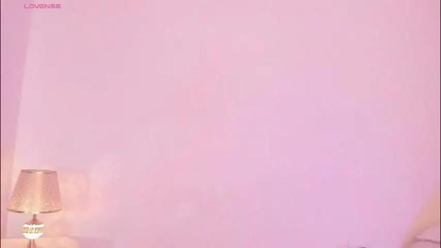 Image 2 of amaraht_ Stream on Chaturbate on 2 months ago