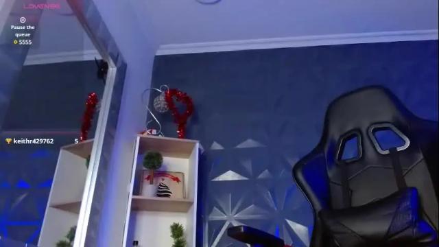 Image 8 of amaranta_rousse Stream on Chaturbate on 4 months ago