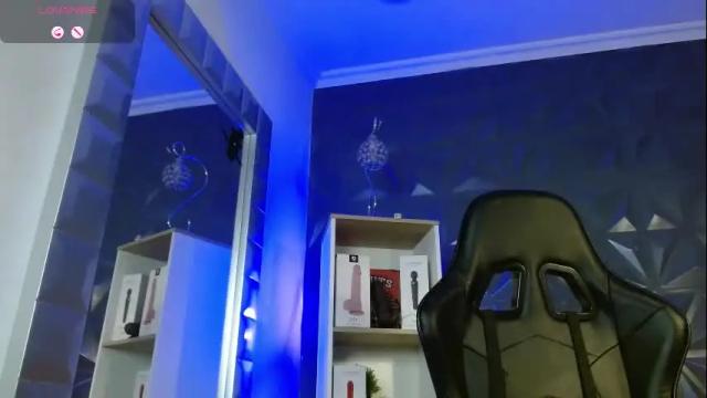 Image 8 of amaranta_rousse Stream on Chaturbate on 3 months ago