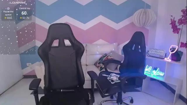 Image 12 of amaranta_rousse Stream on Chaturbate on 3 months ago