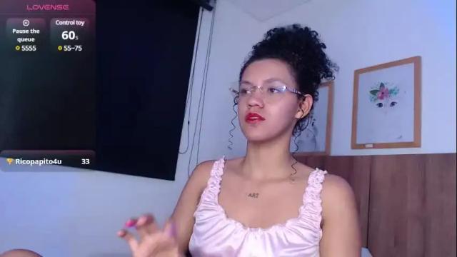 Image 6 of amarantafoxx_ Stream on Chaturbate on 1 month ago