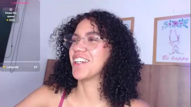 Image 3 of amarantafoxx_ Stream on Chaturbate on 1 month ago