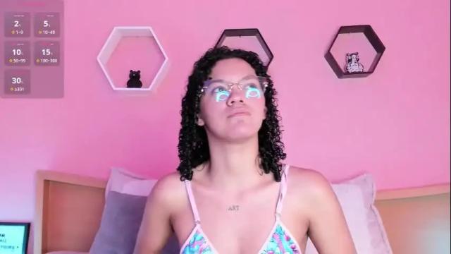 Image 10 of amarantafoxx_ Stream on Chaturbate on 1 month ago