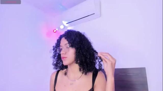 Image 7 of amarantafoxx_ Stream on Chaturbate on 4 days ago