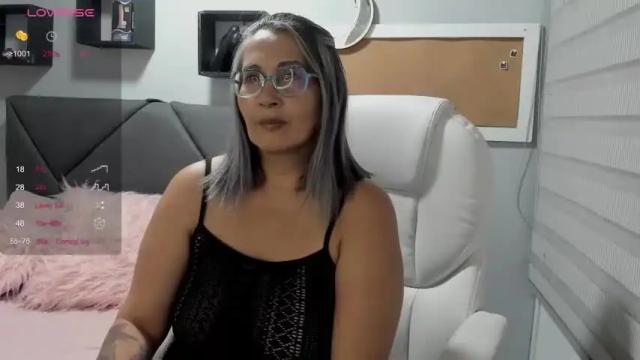 Thumbnail 1, amarantha_h's Stream at Chaturbate, 19 months ago