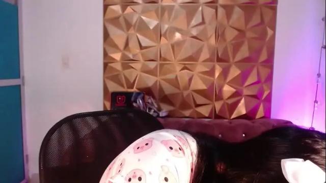 Image 8 of amarantha_naughty Stream on Chaturbate on 19 days ago