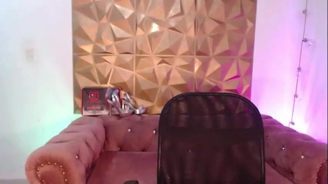 Image 11 of amarantha_naughty Stream on Chaturbate on 13 days ago