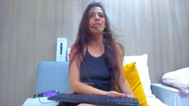 Thumbnail 3, amarantha_nid's Stream at Chaturbate, 13 months ago