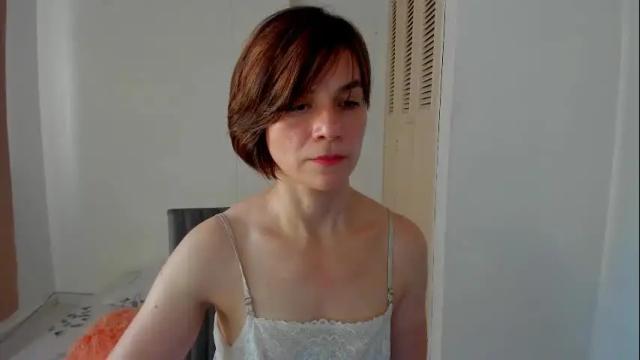 Image 4 of amaranthaajames Stream on Chaturbate on 6 days ago
