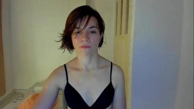 Image 3 of amaranthaajames Stream on Chaturbate on 4 days ago