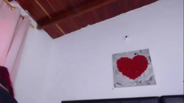 Image 12 of amarared Stream on Chaturbate on 1 month ago