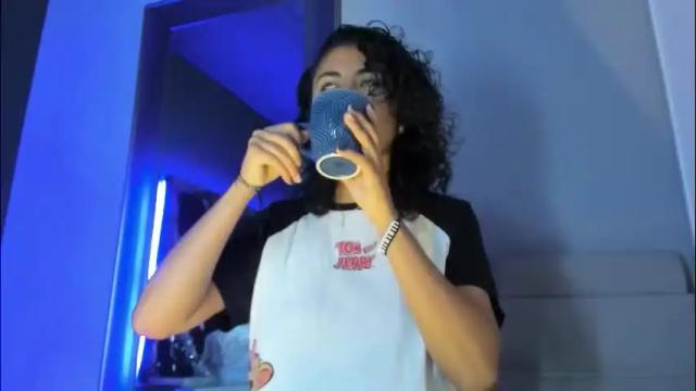 Image 4 of amarettho Stream on Chaturbate on 1 month ago