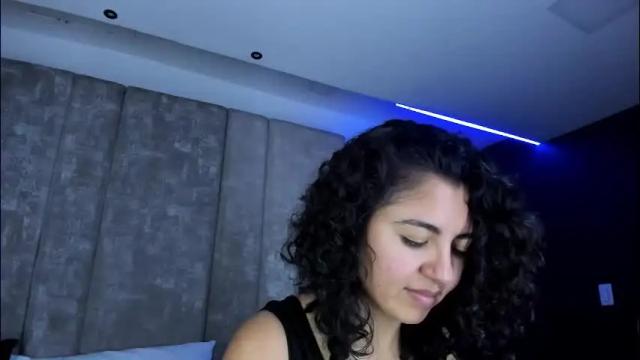 Image 2 of amarettho Stream on Chaturbate on 14 days ago