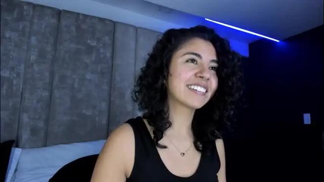 Image 3 of amarettho Stream on Chaturbate on 14 days ago