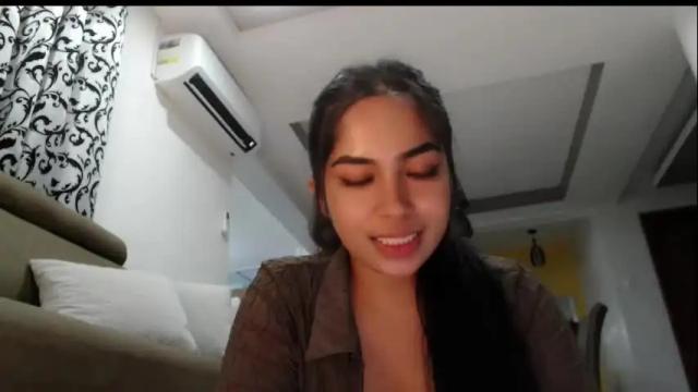 Image 2 of amariahholly Stream on Chaturbate on 20 months ago